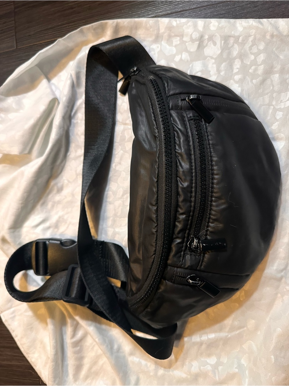 Ah-Dorned Belt Bag Black Were fashion and versatility meet